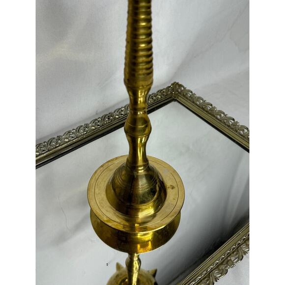 Bronze Nilavilakku Kerala Oil Lamp (Gold) Bronze Long Oil Lamp Traditional Lamps - Picture 5 of 7